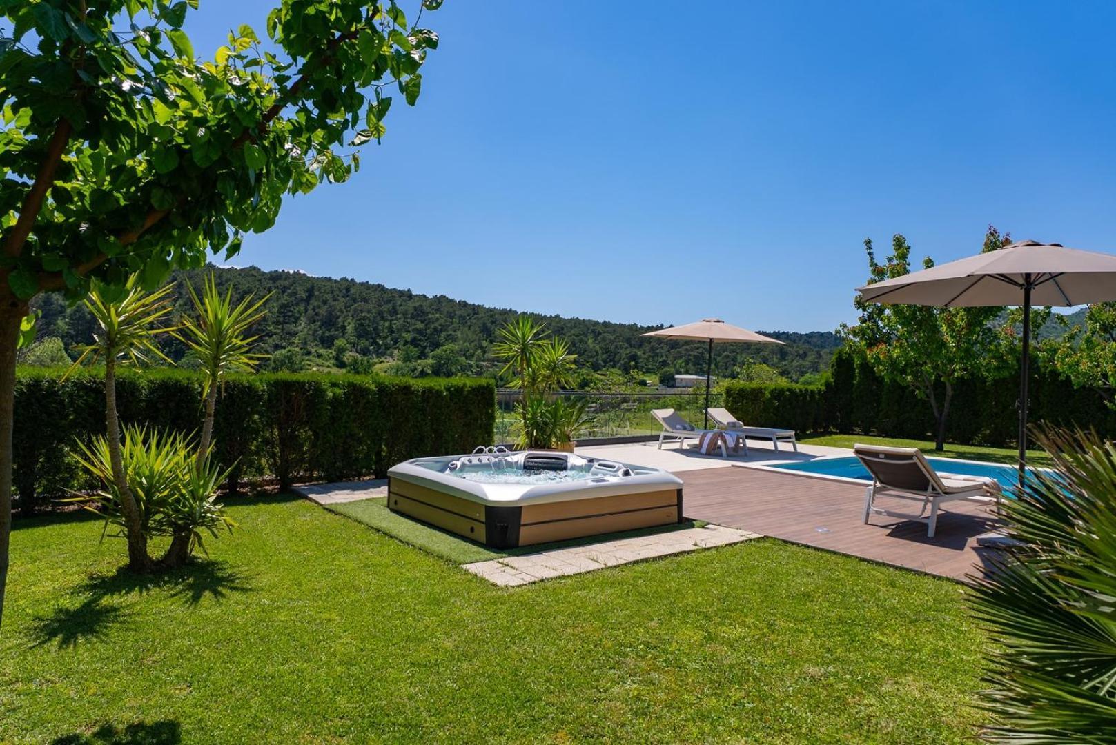 Villa Agava With Heated Pool, Jacuzzi, Sauna, Gym, 4 En-Suite Bedrooms Gata Exterior photo