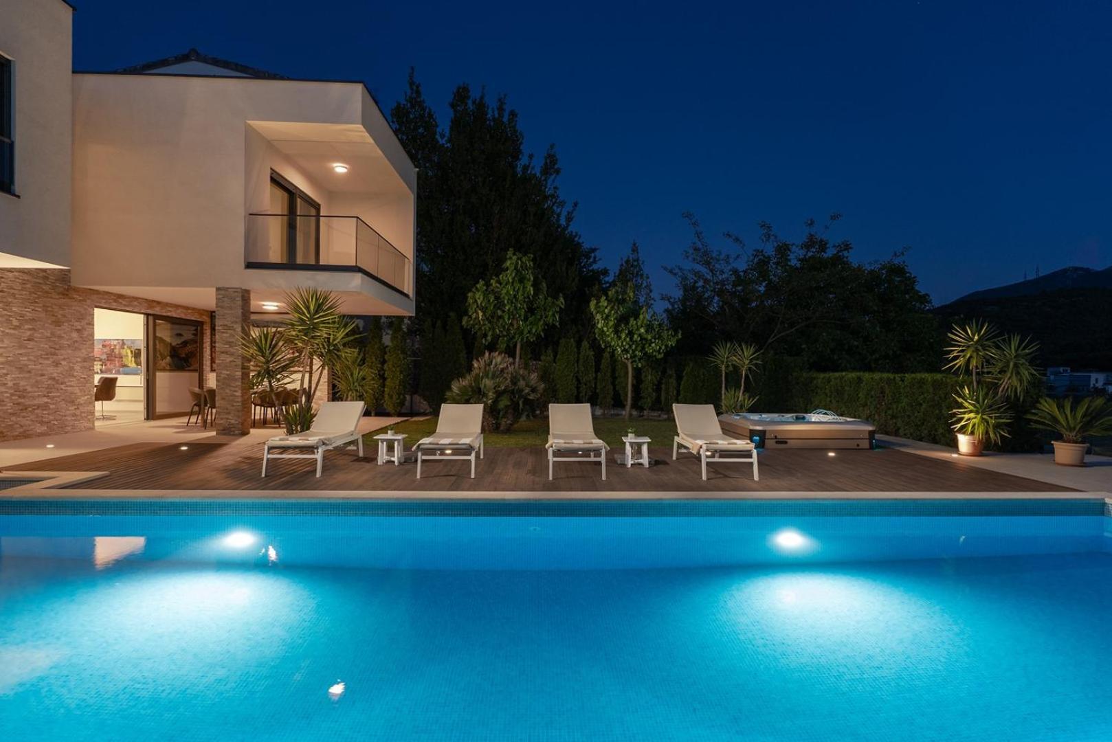 Villa Agava With Heated Pool, Jacuzzi, Sauna, Gym, 4 En-Suite Bedrooms Gata Exterior photo