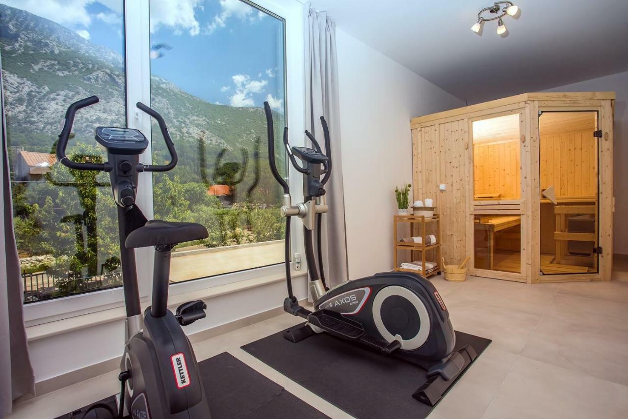 Villa Agava With Heated Pool, Jacuzzi, Sauna, Gym, 4 En-Suite Bedrooms Gata Exterior photo